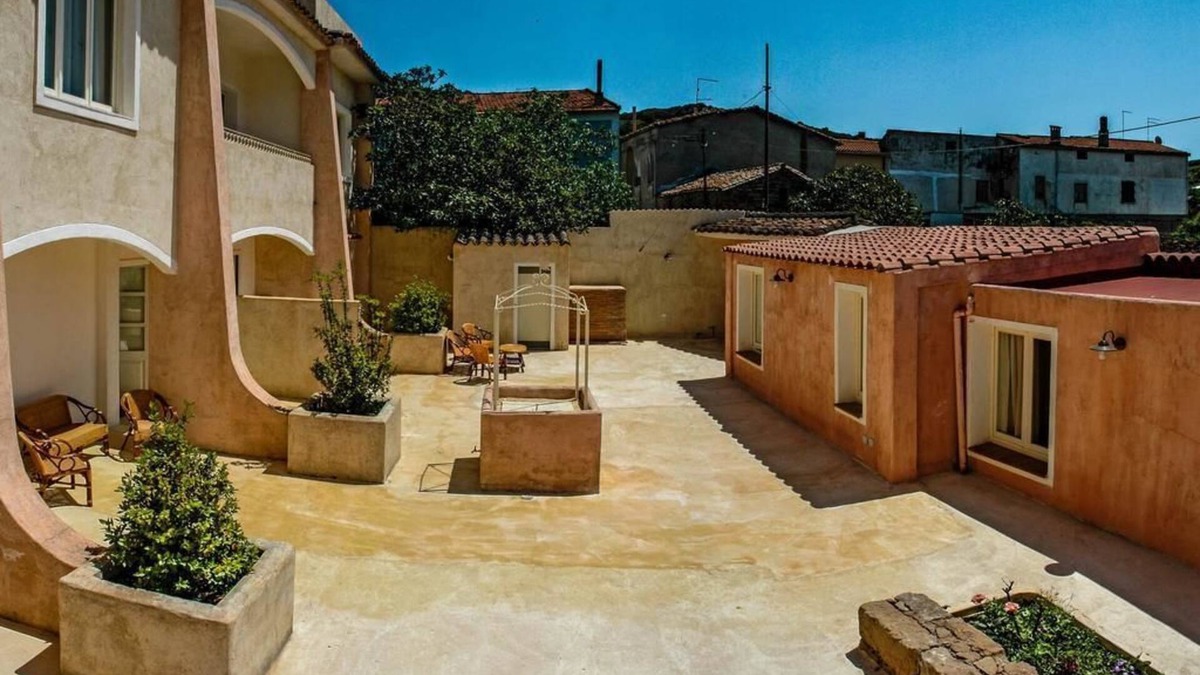 Orroli Hotel | Albergo Diffuso Omu Axiu