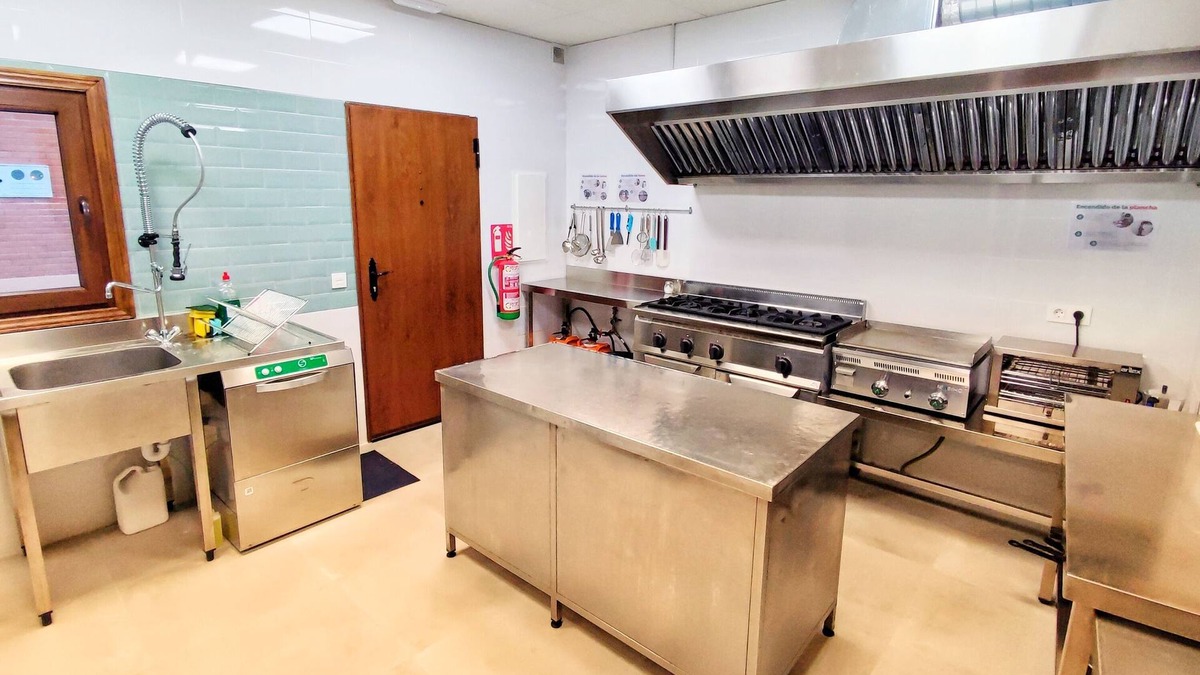 Tordehumos Cottage | Albergue con Capacidad Hasta 42 Personas