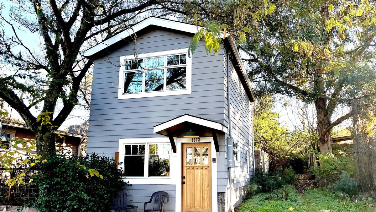 Alberta Arts District House | Alberta Arts Treehouse
