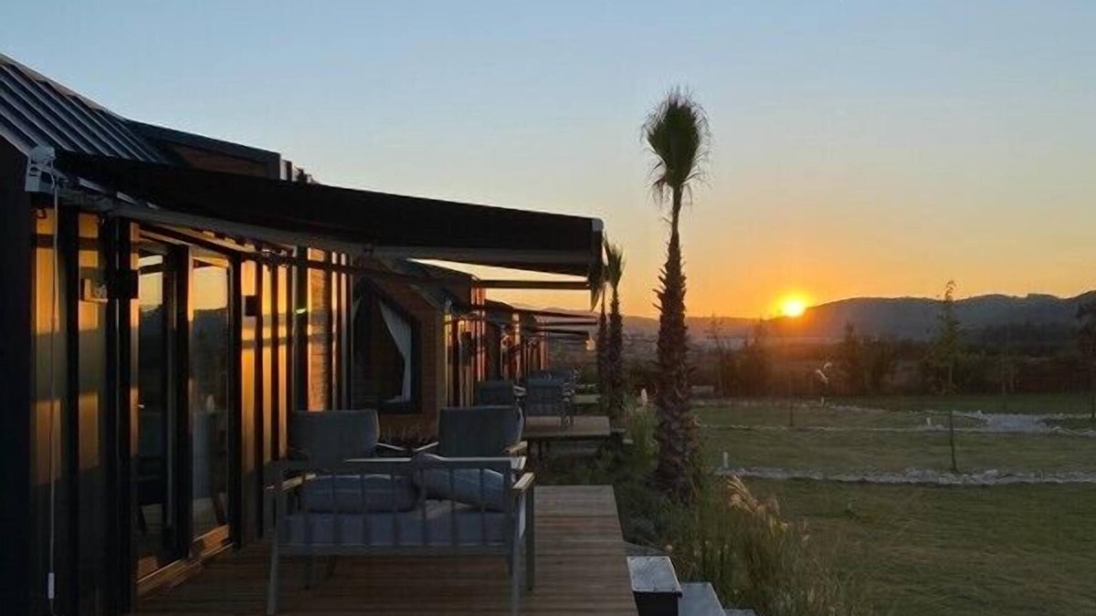 Ula Bed & Breakfast | ALBIZIA BOUTIQUE HOTEL