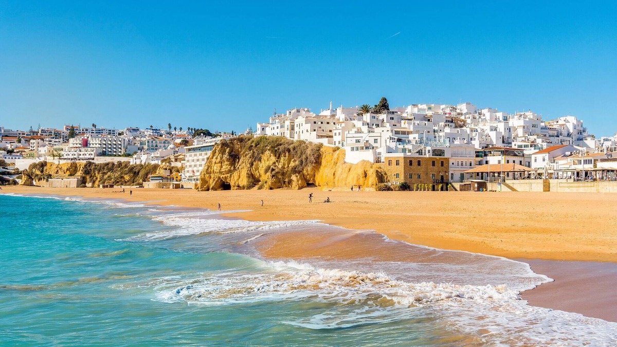 Olhos D'Agua Apartment | Albufeira Cosy by Homing
