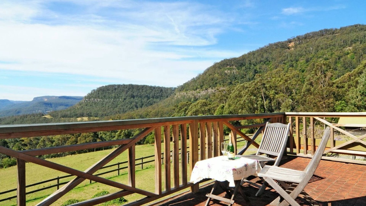 Shoalhaven City Council House | Alcheringa Cottage - Amazing location with views!