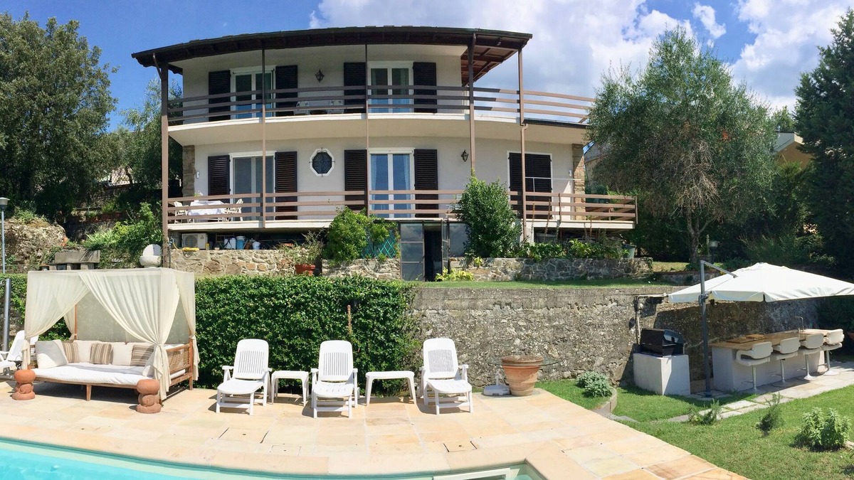 Reggello Bed & Breakfast | ALCOVA B & B Reggello, Tuscany, not just another b & b .