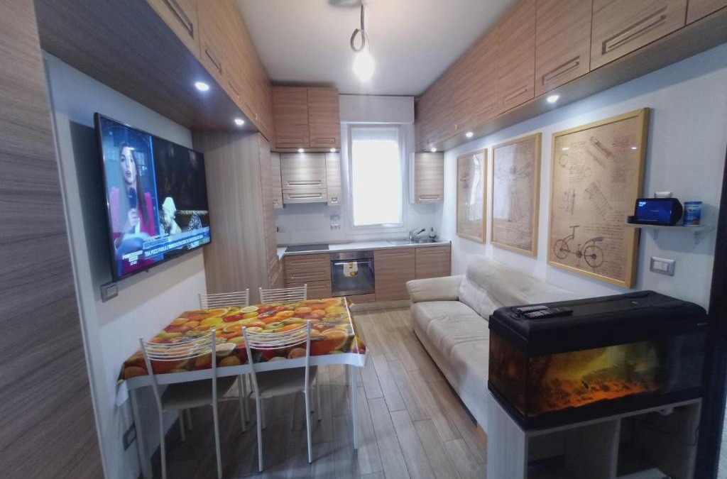 San Faustino-Madonnina-Quattroville Apartment | Alcova Nicolò Biondo