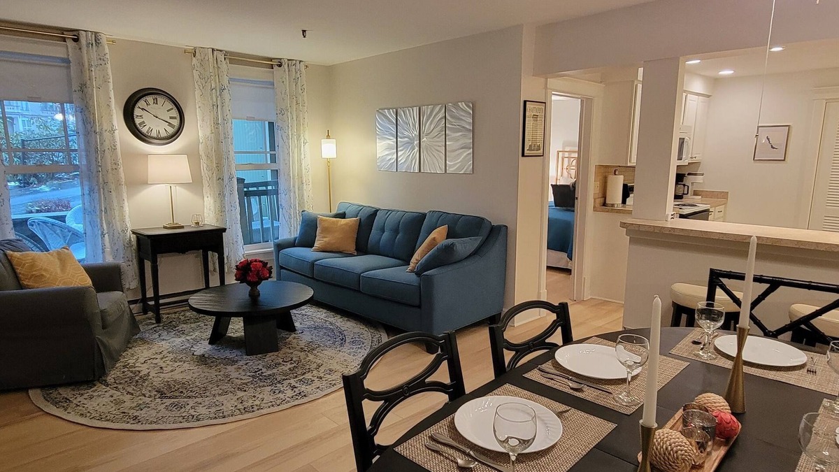 Chautauqua Condo | Aldine Bowman Suite STUNNING updated 2-bdrm w/lake views in the heart of CHQ!