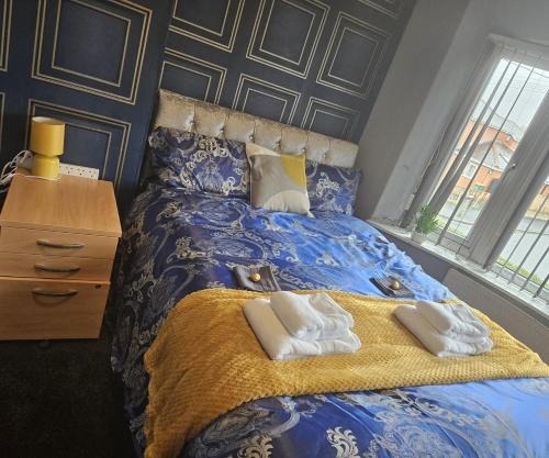 Preston Apartment | Aldwych house, For Holidays, Contractors & Relocation, Free Parking & Wi-Fi