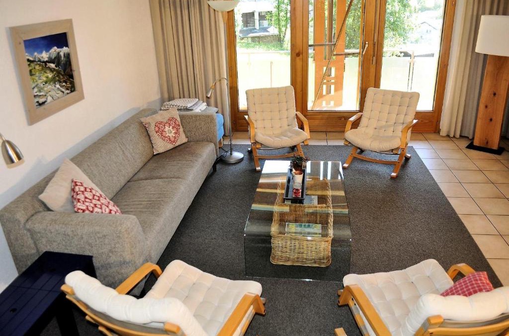 Fiesch Apartment | Aleid Sunshine