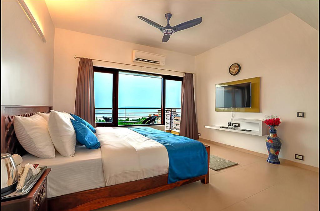 Dona Paula Hotel | Alekhya Suites - Panaji
