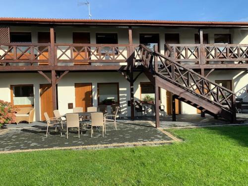 gmina Olsztyn Bed & Breakfast | aleSpanie