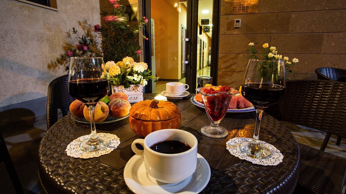 Kentron Hotel | Alex Hotel