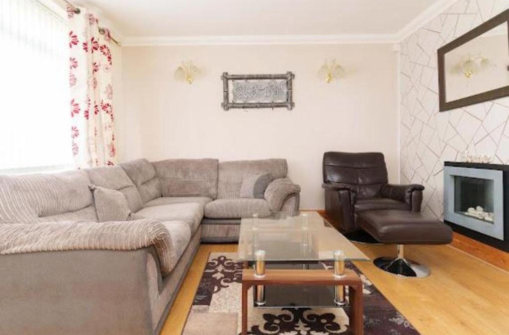 Harehills Apartment | Alexander House Apartments