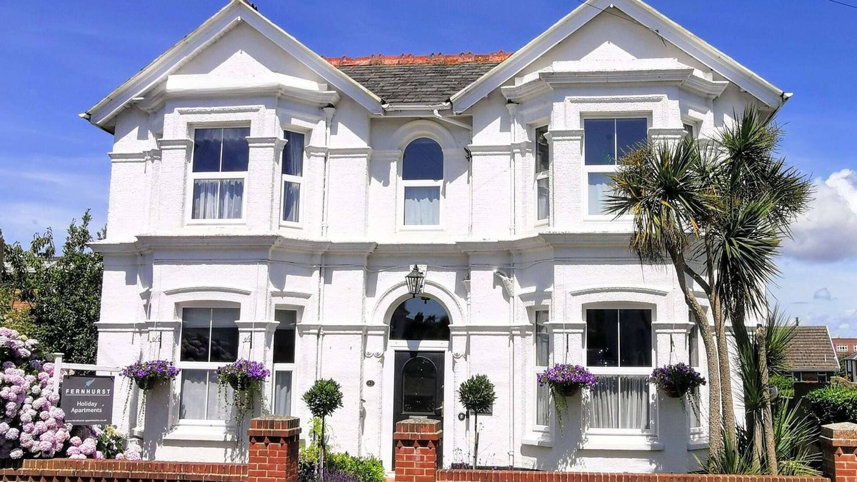 Shanklin Apartment | Alexandra apartment fully equipped including smart TV