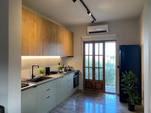 Dafnata House | Alexandra's Boutique House