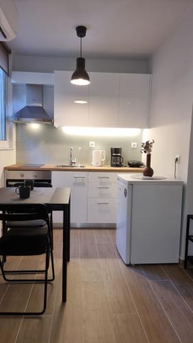 Ano Kipseli Apartment | Alexandros Apartment B