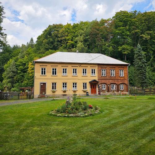 Krasna Lipa Apartment | Alfapartmány