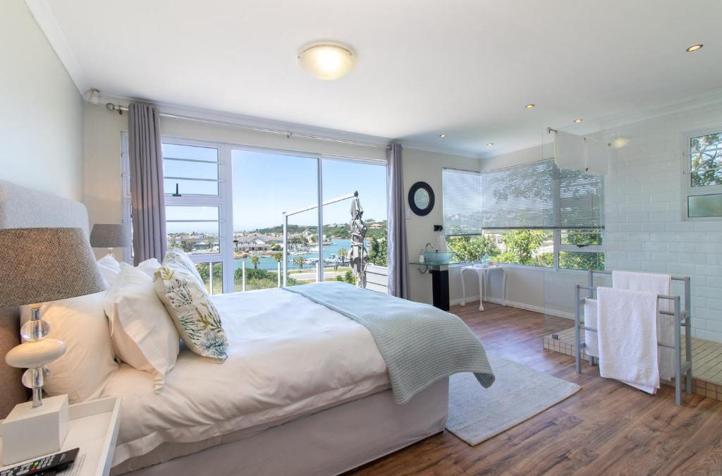 West Bank House | Alfred View