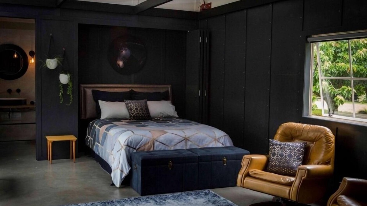 Auckland House | Alfriston Stables - Urban loft styled studio