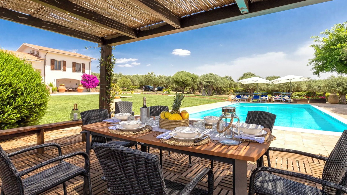 Alghero Villa | Alghero Villa Emanuel for 10 people, swimming pool and sea view