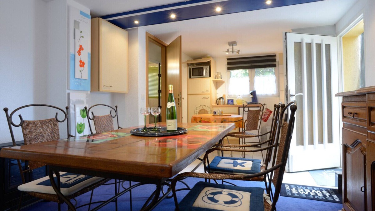 Algolsheim Apartment | ALGOLSHEIM, closer NEUF BRISACH - studio "CHEZ CLAUDE" - TripAlsace