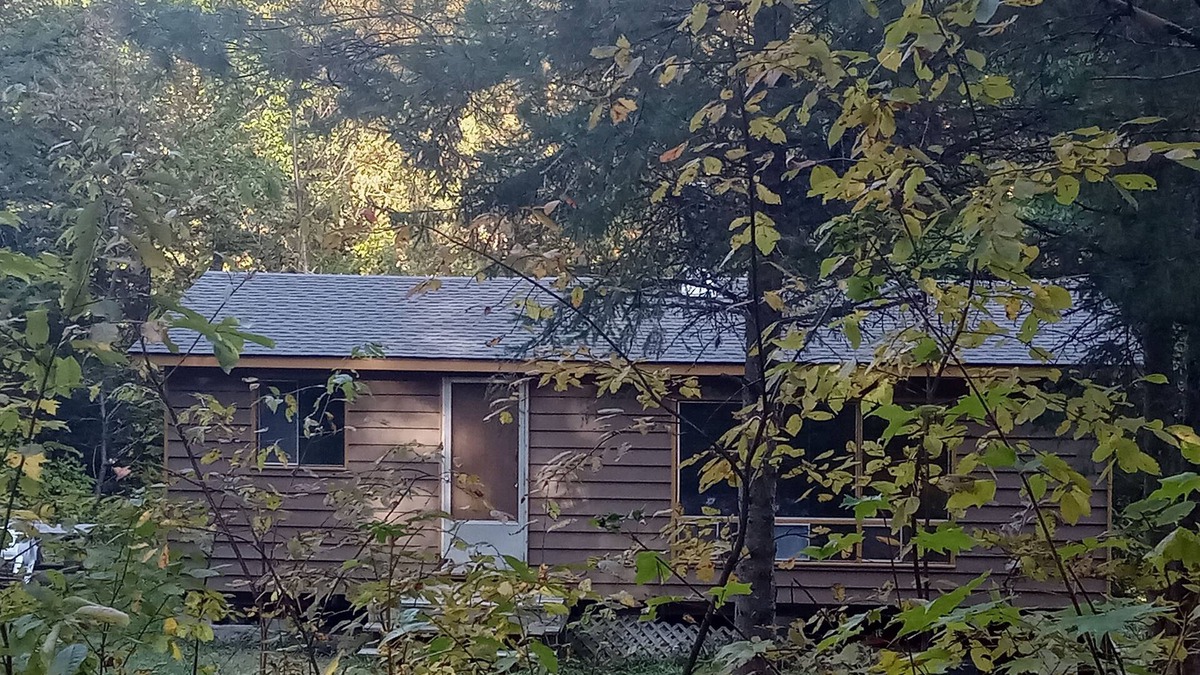 Perry Cabin | Algonquin Cabin on the Magnetawan river