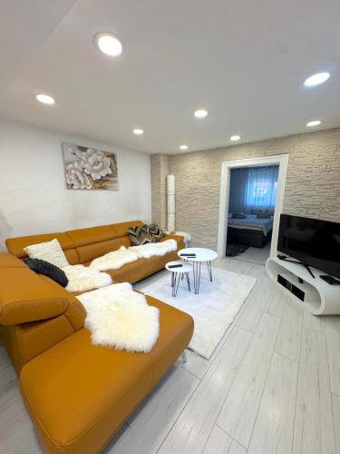 Piestany House | Alia house with garden in Piešťany