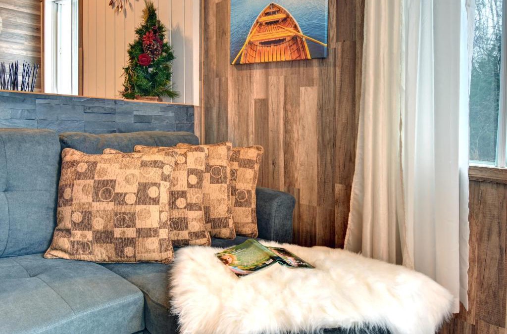 Riviere-Rouge Ski Chalet | Alison A Romantic Getaway With Private Hot Tub