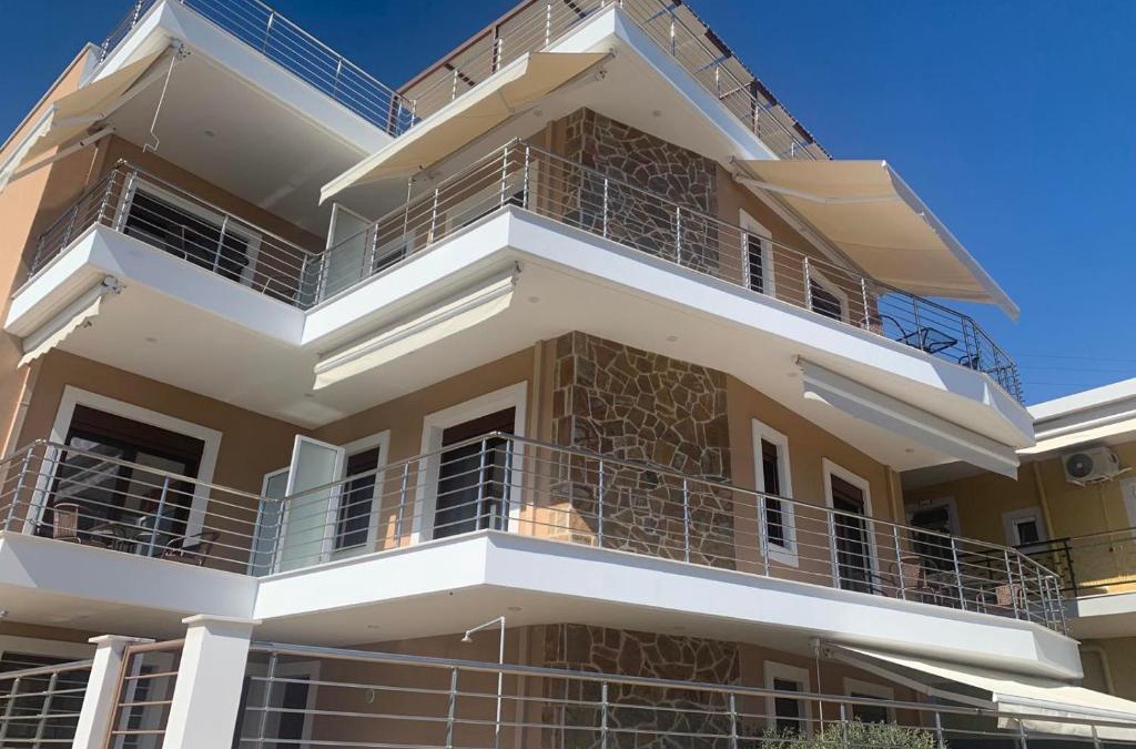 Arcoudi Apartment | Alkioni's Nest Apartments