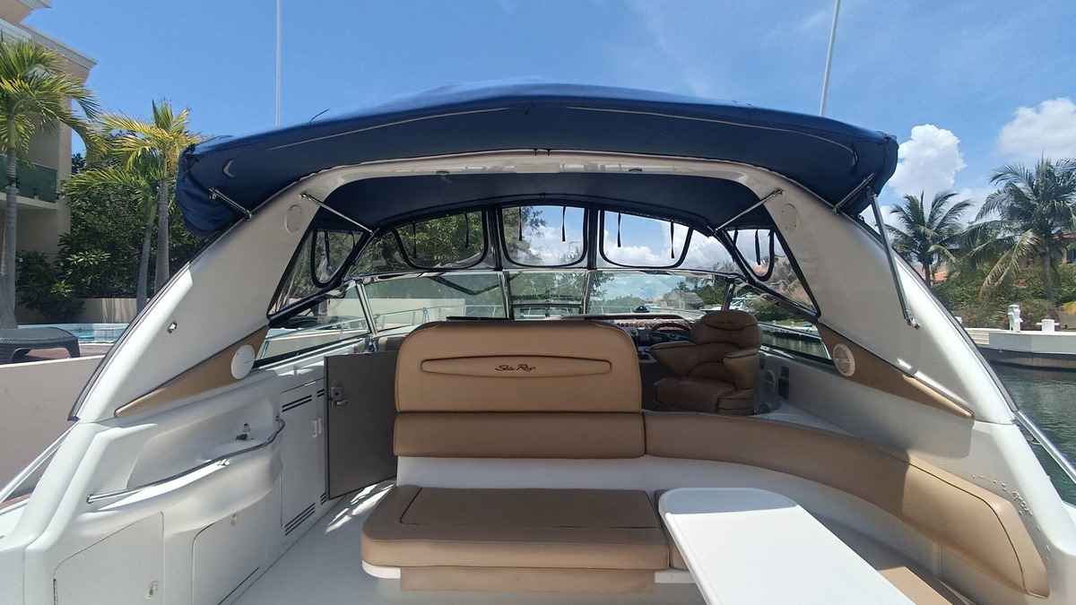 Puerto Aventuras Boat Rental | ALL EXCLUSIVE YACHT