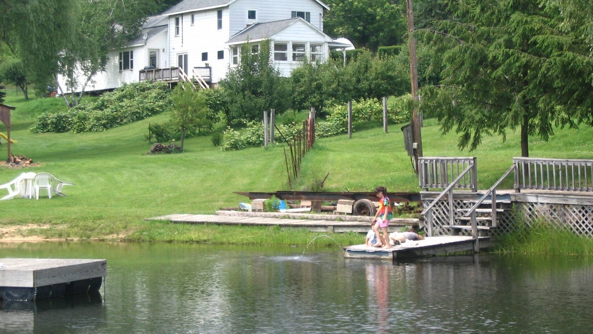 Bodines Other | All-In-One Private Getaway! Country Mountains, Sandy Beach, Tons of Fun & Space!