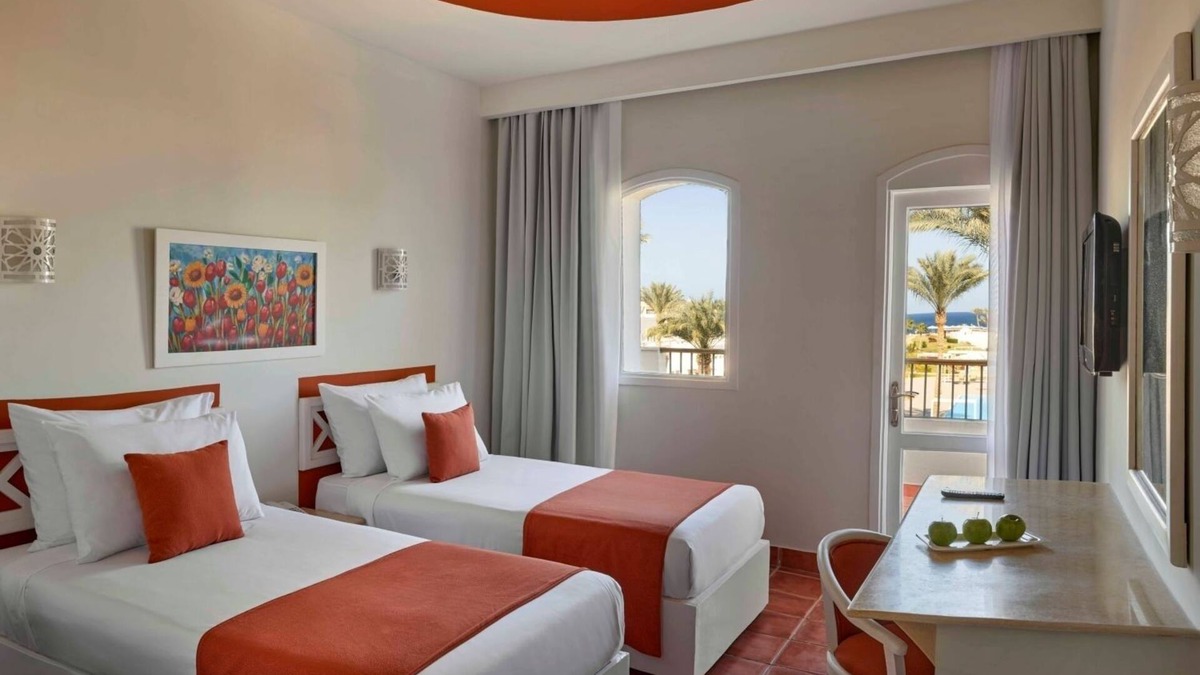 El Quseir Hotel | All-Inclusive Escape w/Pools, Spa Water Sports, Live Shows & Kids’ Club