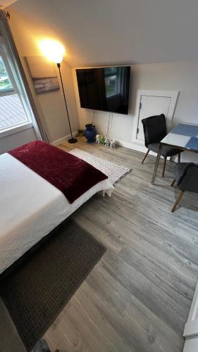 Chilliwack Proper Village West House | ALL NEW 2BR Loft