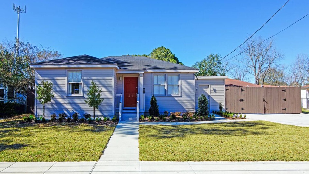 Metairie House | All New Adorable Metairie Cottage Easy Access To All That New Orleans Offers!