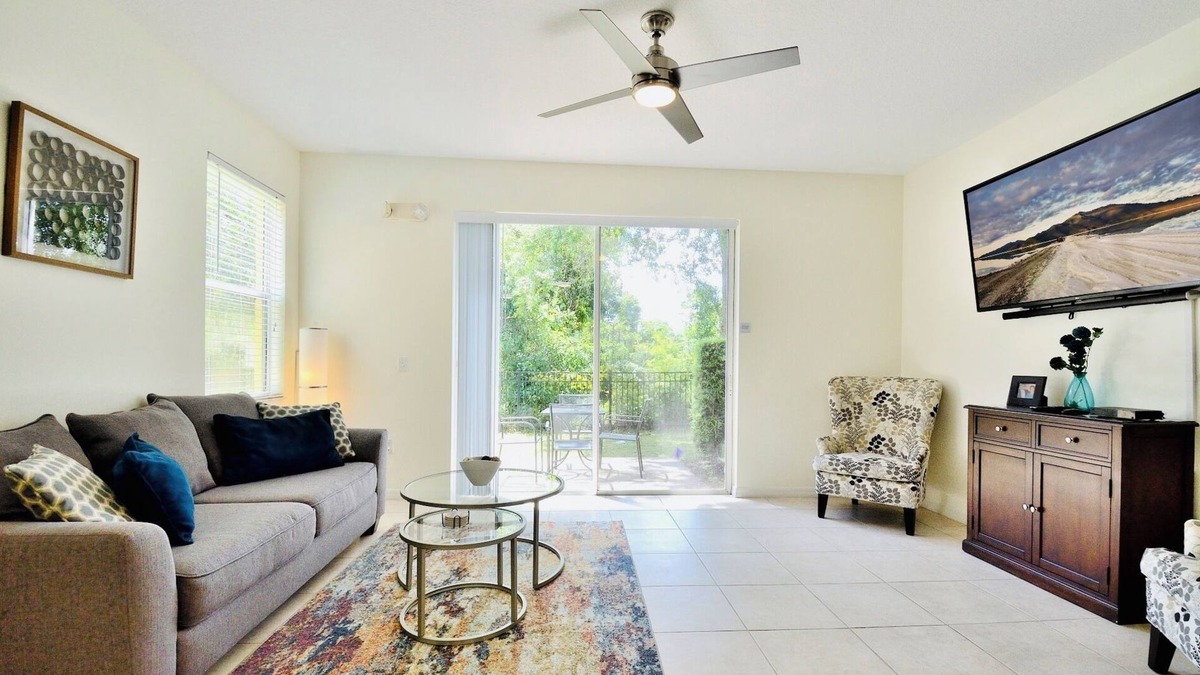 Crestwynd Bay House | ALL NEW fully remodeled and updated! One of Closest community near Disneyworld