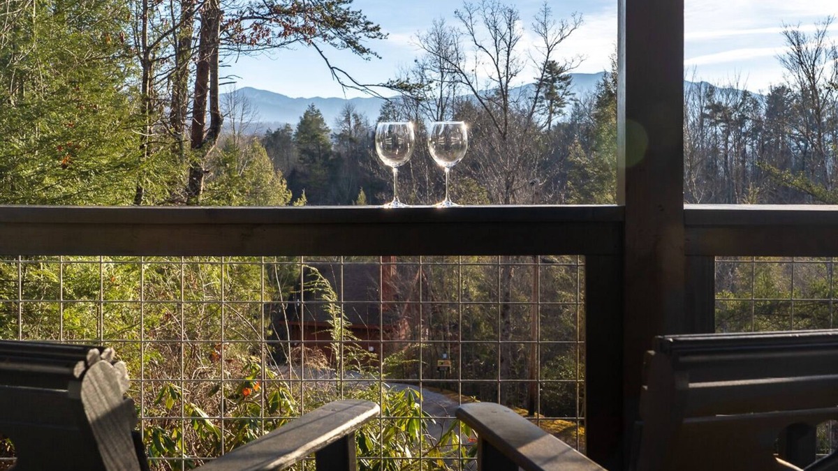 Pittman Center Cabin | All New furnishings, Flooring, Cabinets - Everything Brand New.