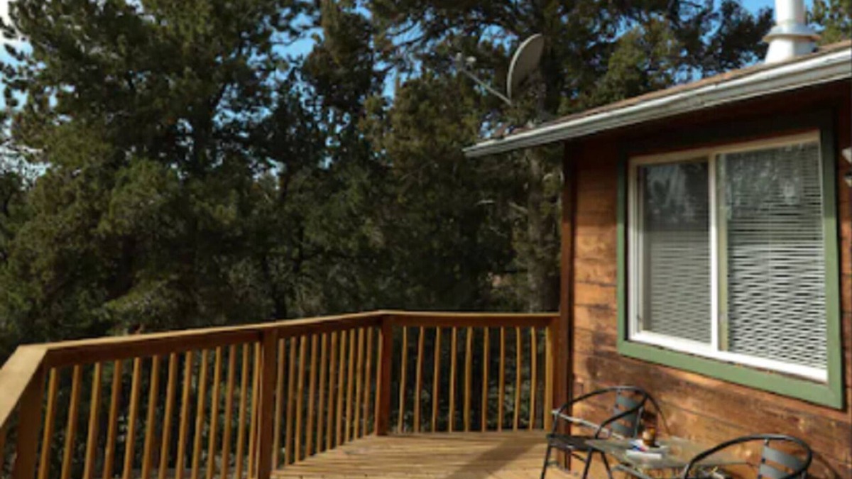 Rainbow Valley Cabin | All New inside Cabin Near Cripple Creek & Colorado Springs
