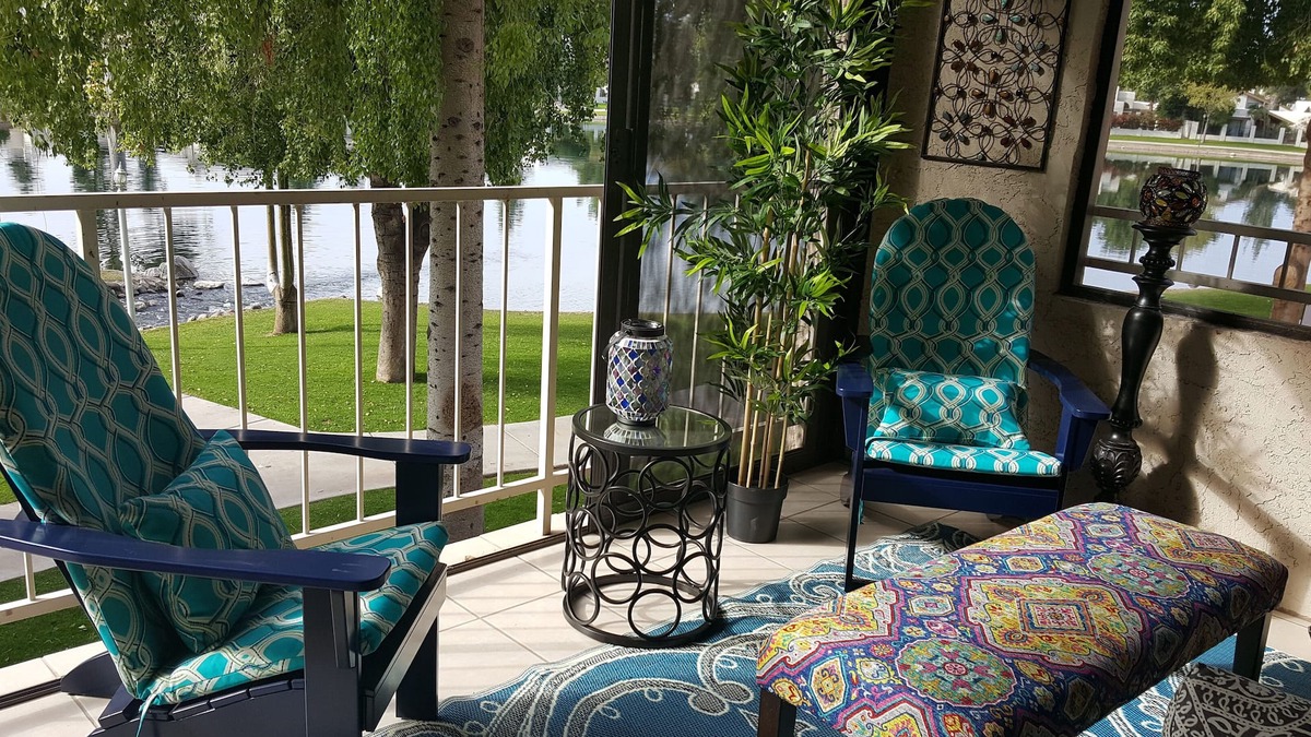 Desert Shores Condo | ALL REVIEWS are 5-STARS! Lakefront + HEATED pool + King & Queen beds
