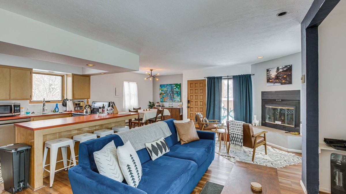 El Prado Condo | All-Season El Prado Condo Near Skiing & Hiking!