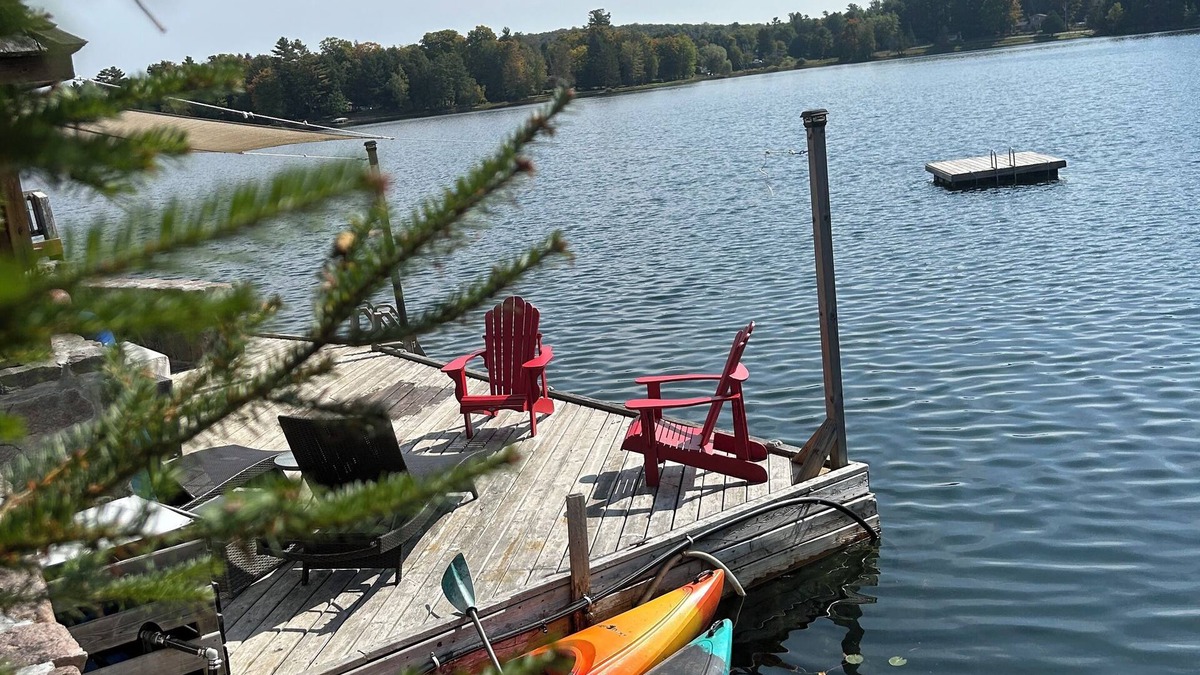 L'Amable House | All Season Lakefront Home nHot Tub, Theatre Room, ATV/Snowmobile/Hiking Trails