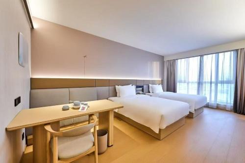 Dunhuang Road District Hotel | All Seasons West Station Xizhen West Road Branch