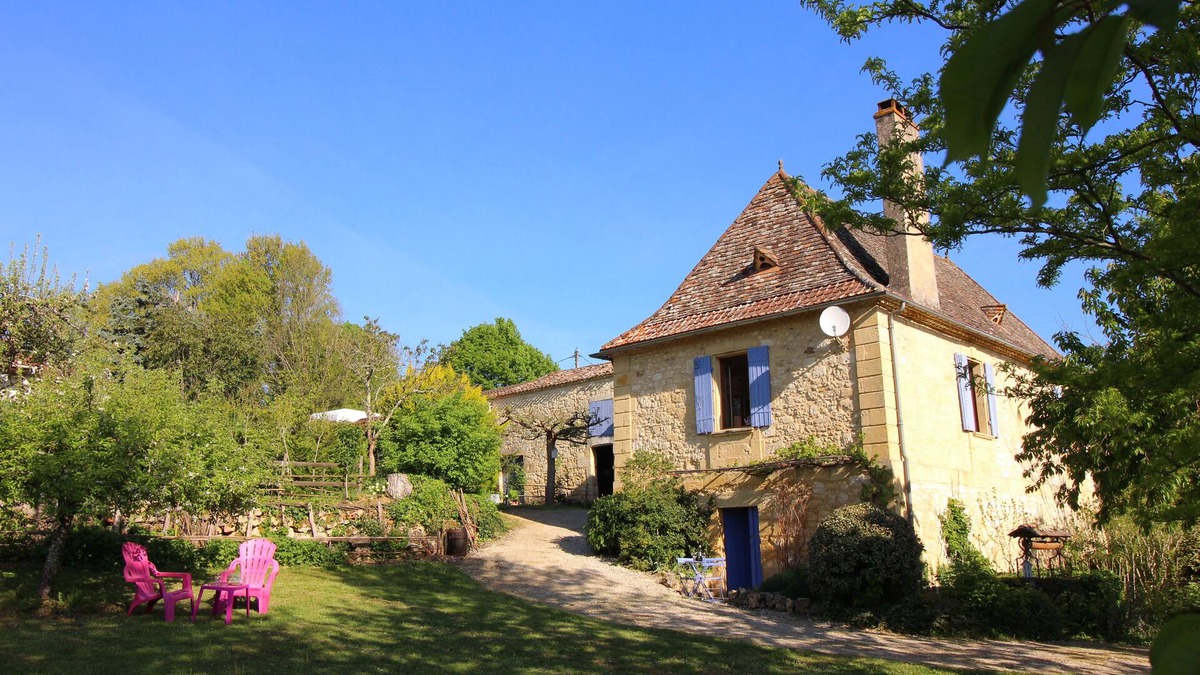 Lanquais House | All the charm of Périgord .holiday house near Bergerac with your pets