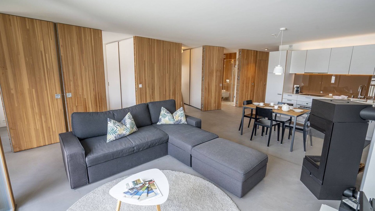Sent Apartment | Allegra und Herzlich Willkommen in der Ferienwohnung Chasa Loft 3 in Sent