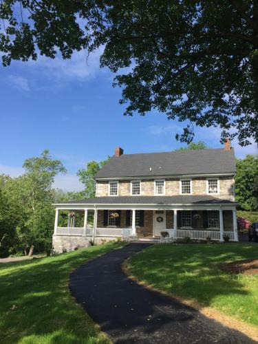 Boiling Springs Resort | Allenberry Resort