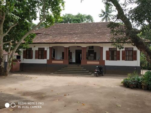 Sea View Ward Bed & Breakfast | Alleppey Tharavad