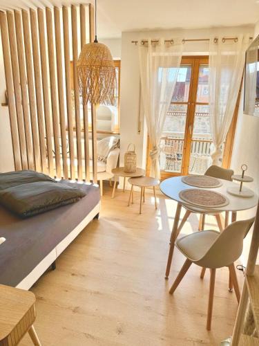Kempten Apartment | Allgäu Boho Apartment mit Balkon