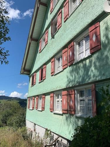 Weiler-Simmerberg Apartment | Allgäu Cottage - traumhafter Blick in die Schweizer Berge