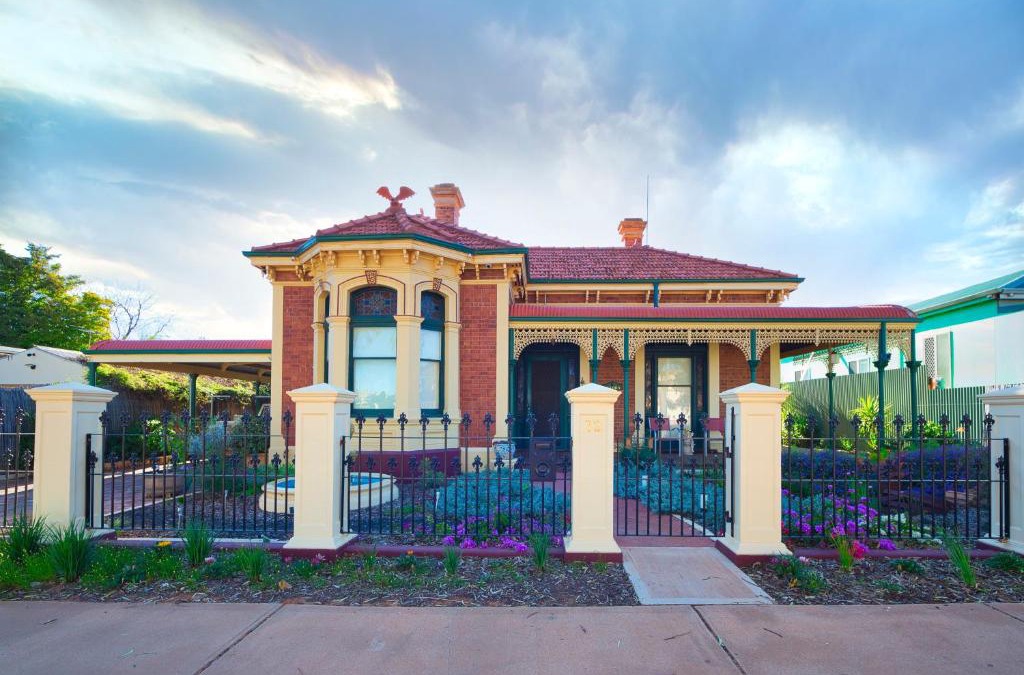 Kalgoorlie House | Allora House Kalgoorlie
