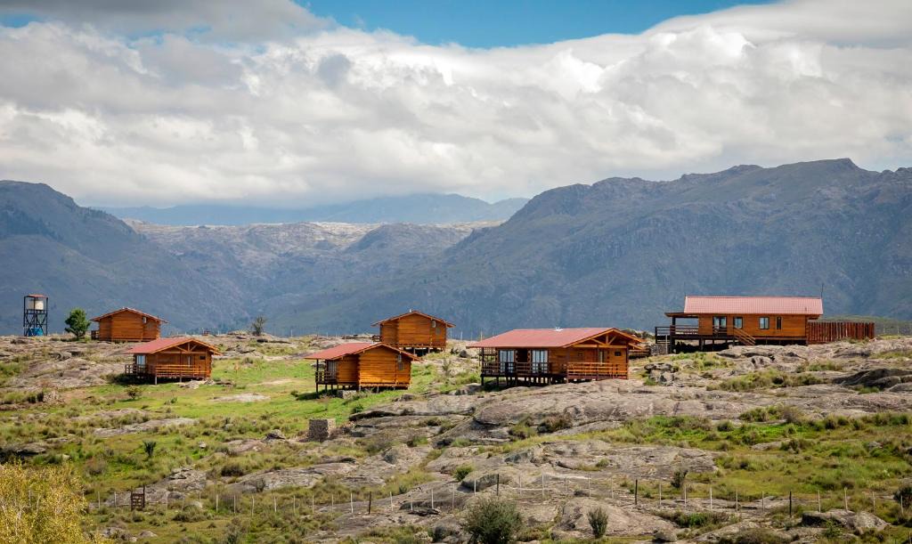 Calamuchita Department Hotel | Alma Serrana - Suites de montaña!