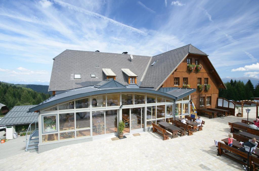 Obdach Hotel | Almidylle Sabathy