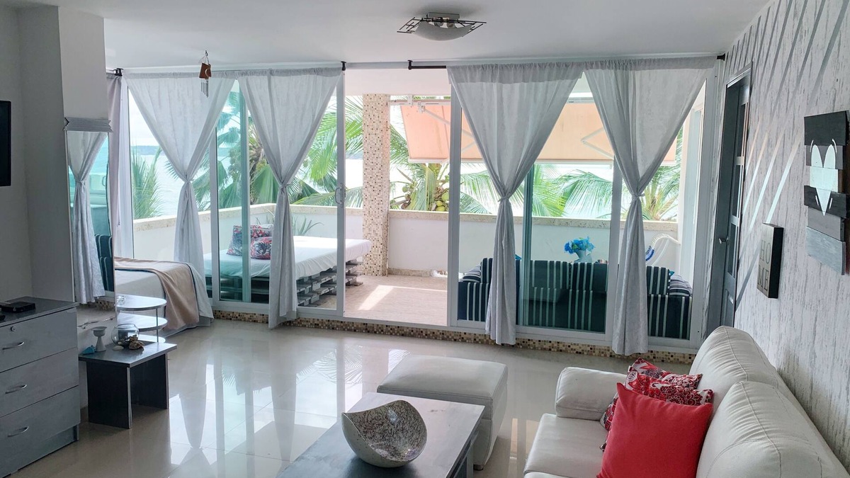 Bocachica Apartment | Almirantes 1 Room with sea view