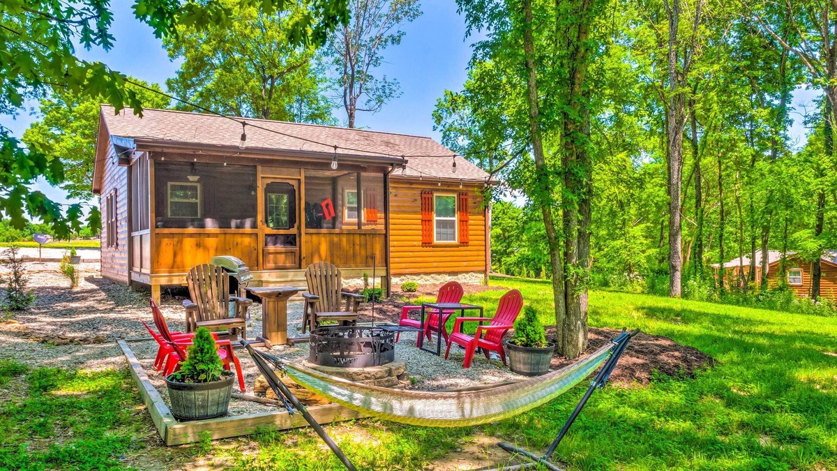 Lindseyville Cabin | 'Almost Heaven' Farmers Paradise on 50 Acres!